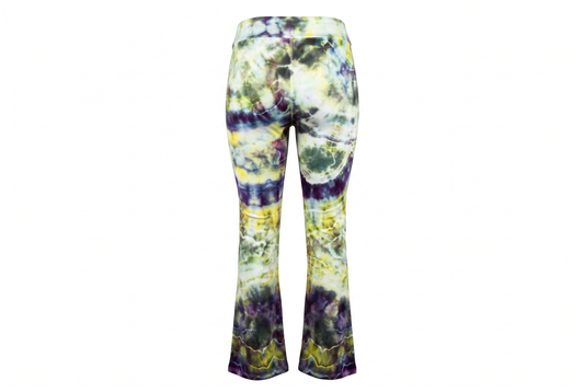 Medium Northern Lights Bell Yoga Pants